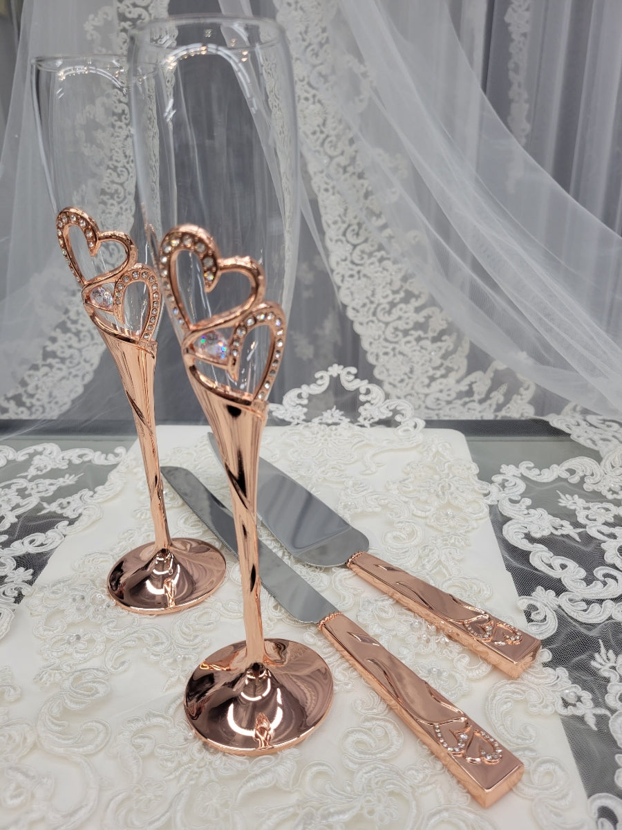 SHINY! Wedding Champagne Flutes, Toasting Glasses with Rhinestone Decorated Hearts and Cake Cutting hot Set